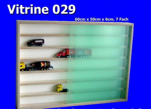 VITRiNA délka 60cm, výška 50cm, 7 polic